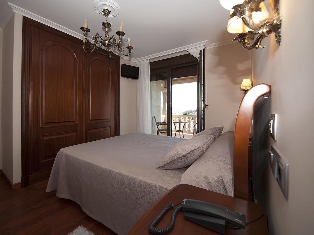 Pension Residencia A Cruzan (Adults Only) Noalla  ภายนอก รูปภาพ