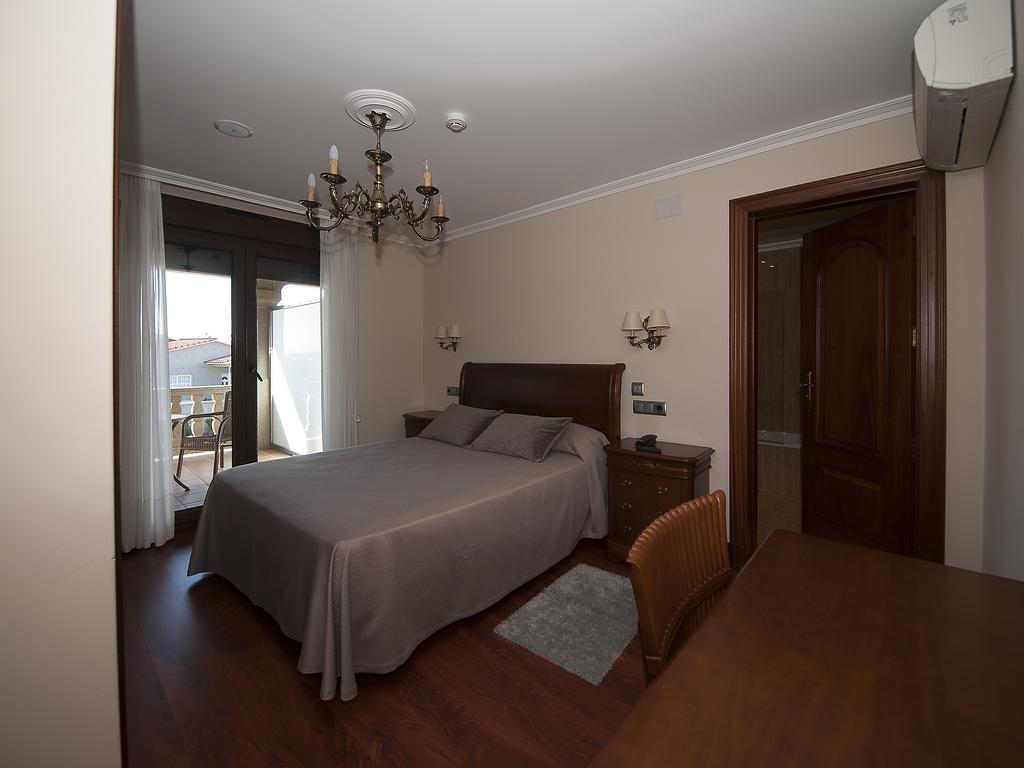 Pension Residencia A Cruzan (Adults Only) Noalla  ภายนอก รูปภาพ