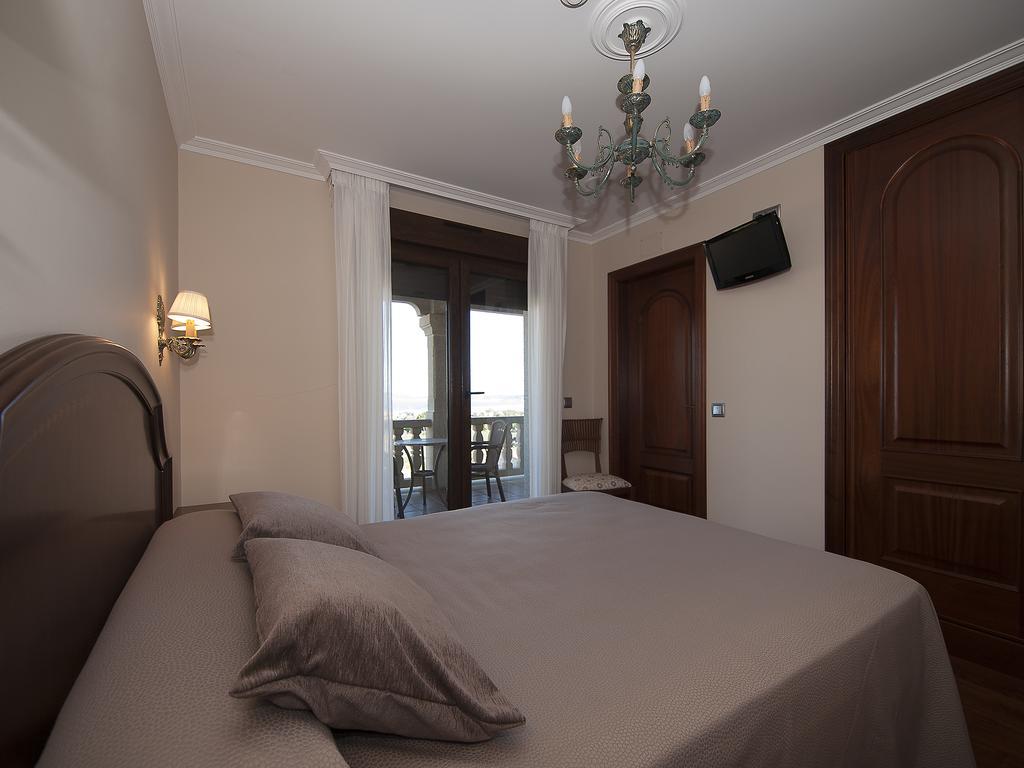 Pension Residencia A Cruzan (Adults Only) Noalla  ภายนอก รูปภาพ